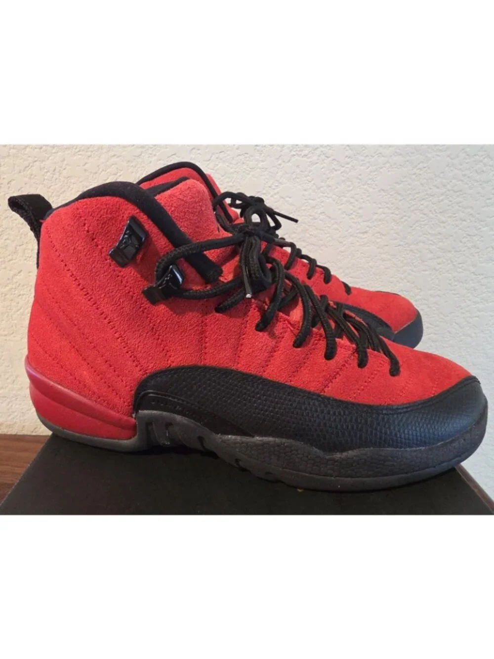 Nike Air Jordan 12 Retro GS Reverse Flu Game Varsity Red Black 153265-602...
